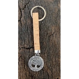 Porte-clé en liège naturel avec pendentif métallique d'arbre de vie en relief avec cercle métal.