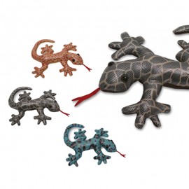 Peluche Salamandre langue sortie